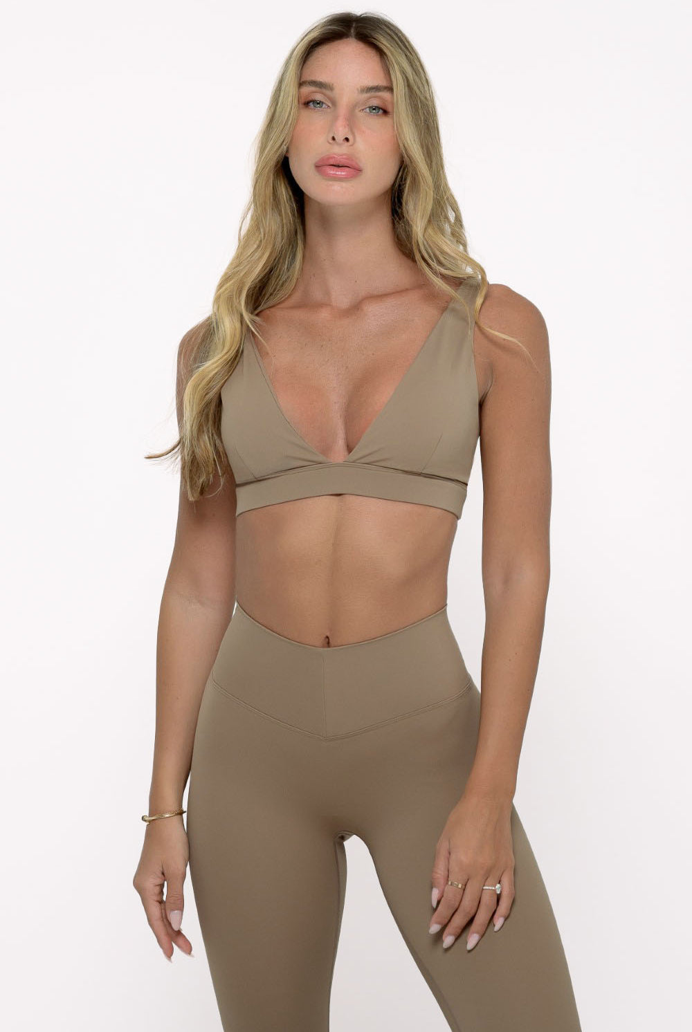 טופ DEEP V FLOWER - Vlinks