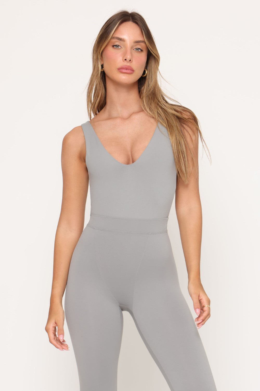 בגד גוף בחיתוך וי עמוק Brushberry - Vlinks