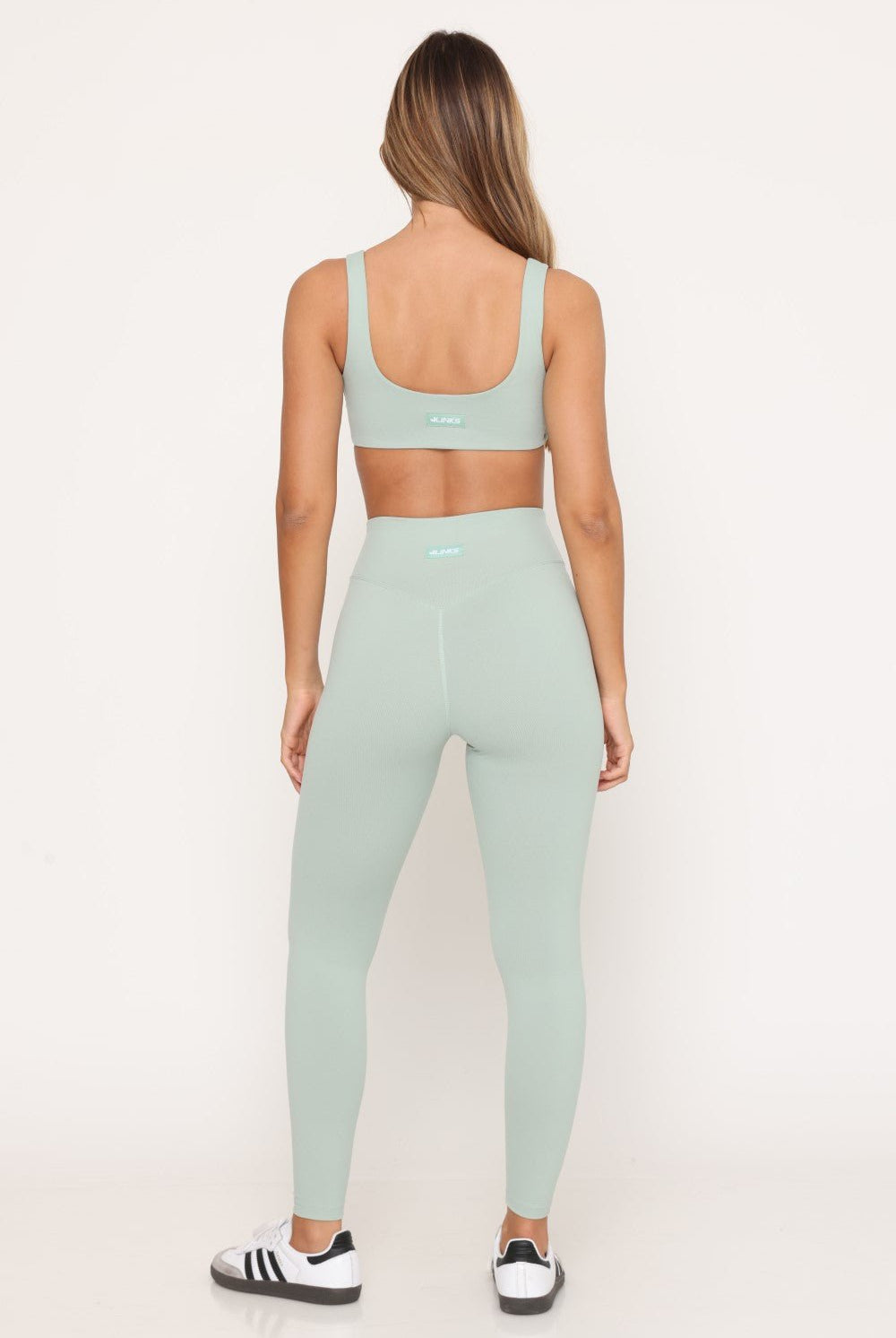 טייץ עם תיפורים וי מאחור Brushberry - Vlinks