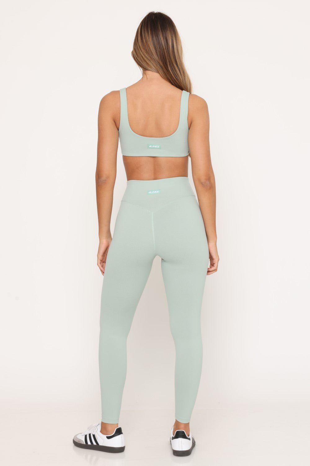 טייץ עם תיפורים וי מאחור Brushberry - Vlinks