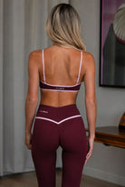 חזיית ספורט Midi Bra Duo לנשים עם כתפיות מתכווננות וגב פתוח