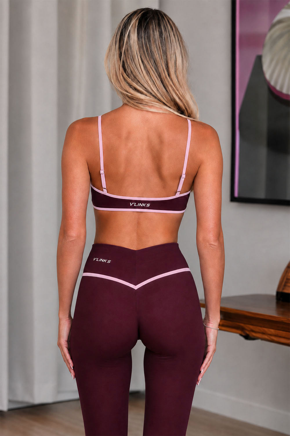 חזיית ספורט Midi Bra Duo לנשים עם פסי קונטרסט וכתפיות דקות