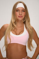 חזיית פילאטיס Club Bra Polka Dot של Vlinks עם מחשוף מעוגל בגימור נקודות, כתפיות דקות וגב פתוח.